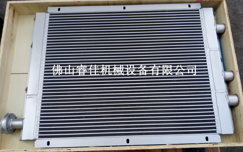 【<font color='red'>冷卻器廠家</font>】訂做凌格風(fēng)空壓機(jī)散熱器