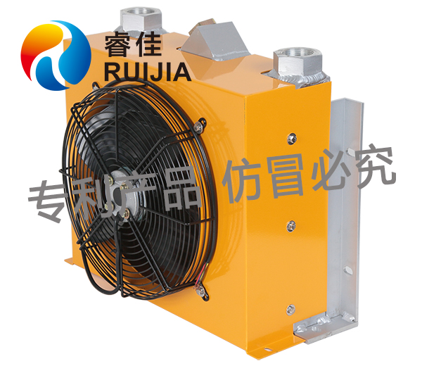 【冷卻器廠家】<font color='red'>液壓風(fēng)冷卻器</font>RJ-357 出發(fā)泰國！