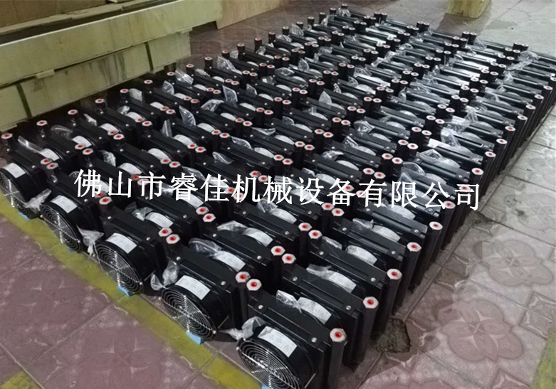【定做】液壓系統(tǒng)<font color='red'>風(fēng)冷式油冷卻器</font>AJ0510T