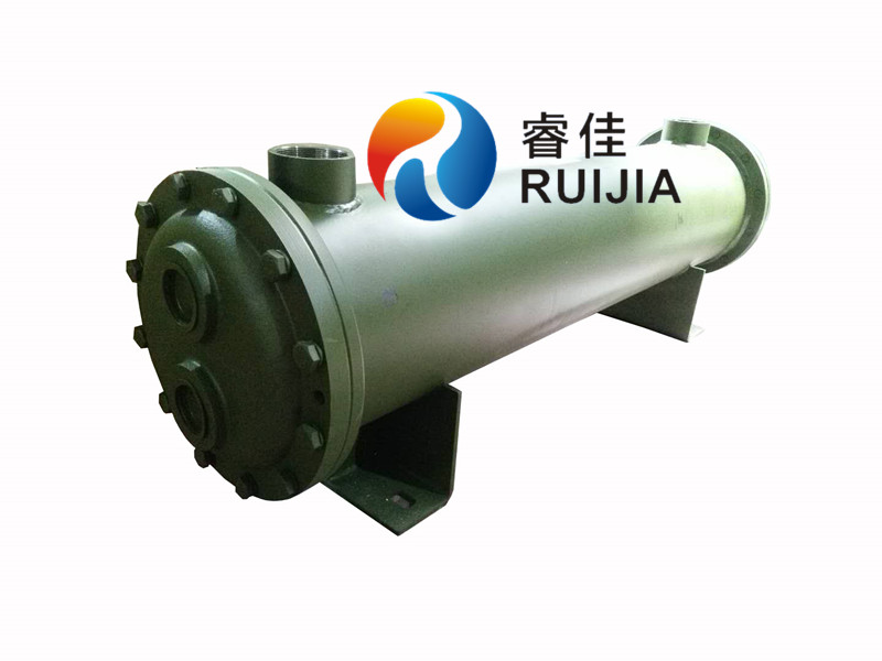 水冷式<font color='red'>液壓油散熱器</font>材料和工藝的選擇