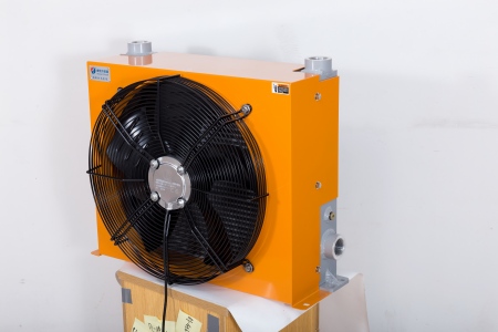 液壓<font color='red'>油散熱器</font>知識科普