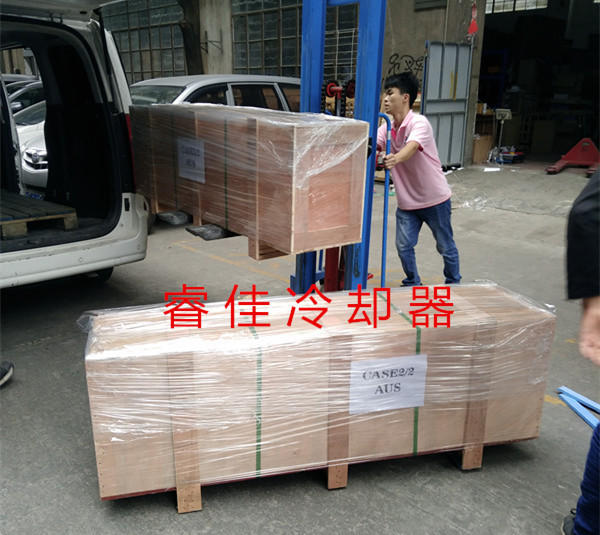 睿佳管殼式散熱器，外國(guó)朋友也在用