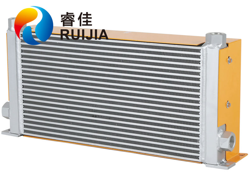 怎樣選購板翅式風冷卻器？